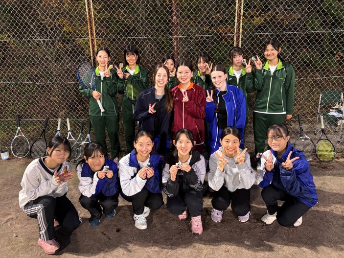 テニス部（中高女子）